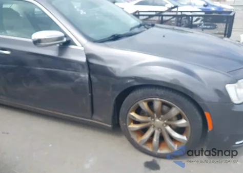 2015 Chrysler 300C из США, поврежденный, VIN 2C3CCAEG5FH881951